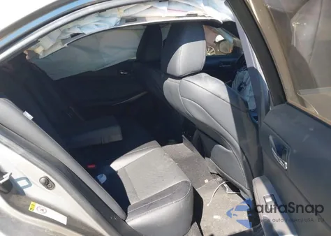 2016 Lexus Is 300 z USA, uszkodzony, nr VIN JTHCM1D25G5014040